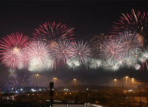 富蕴县焰火晚会